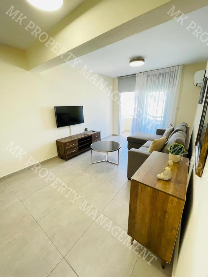 Milos City Center Apts No.34 Ларнака Экстерьер фото